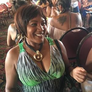 Meet your Posher, Ann